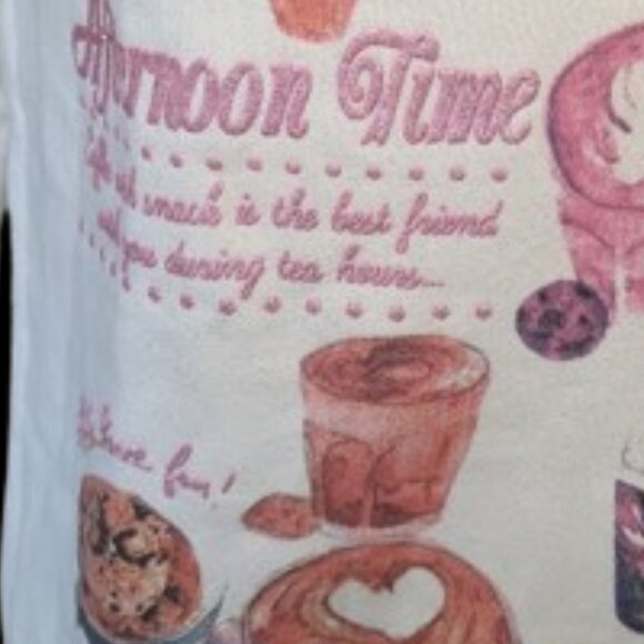 --- White and Pink Sweatshirt Size Small Fits XS - Picture 3 of 3